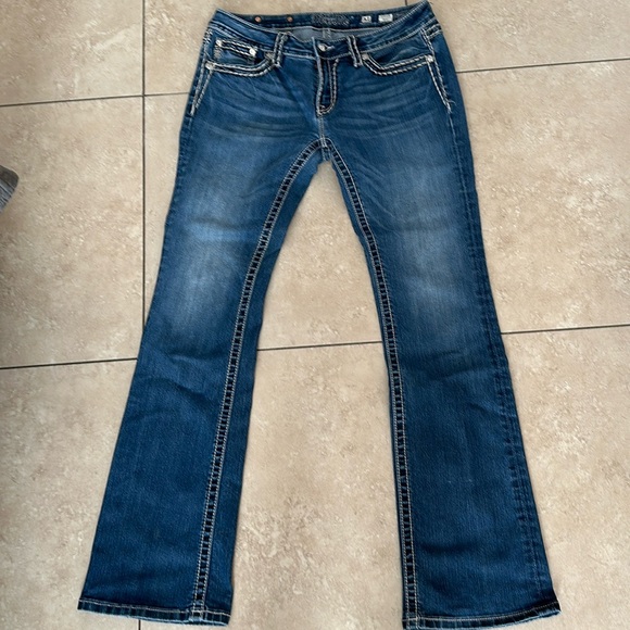 🤩Miss Me Signature Boot Cut Jeans! Size 31! EUC! - Picture 1 of 6